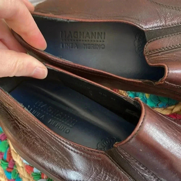 Magnanni  linea merino brown burgundy shoes - Picture 2 of 7